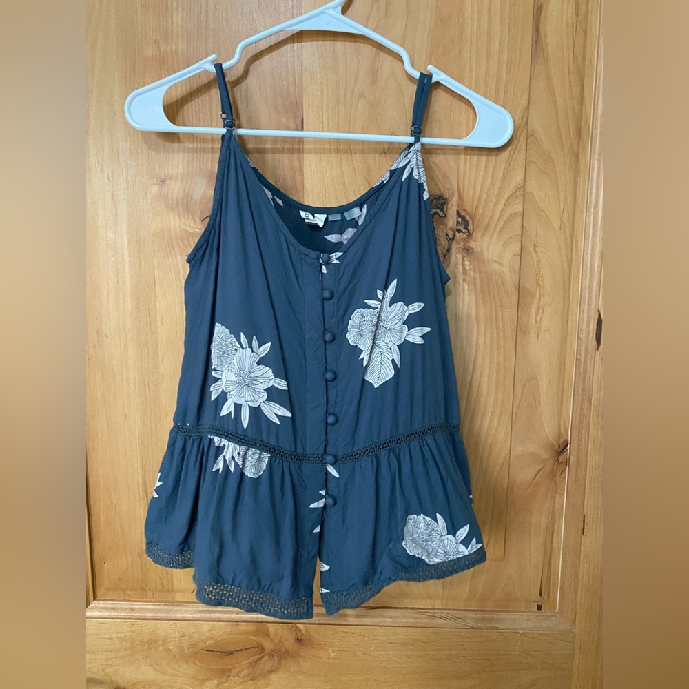 Womens Roxy flower tank